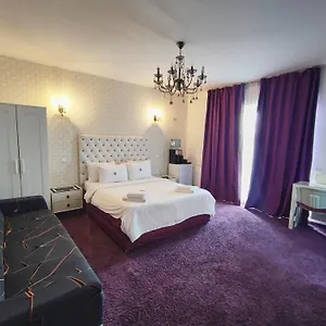 Гостевой дом Iris Boutique Therme & Bucharest Airport ****